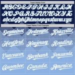 Maglia da baseball personalizzata con motivo blu navy, design autentico, forme 3D sfumate quadrate, bianco-chiaro Maglia da baseball personalizzata con motivo blu navy, design autentico, forme 3D sfumate quadrate, bianco-chiaro